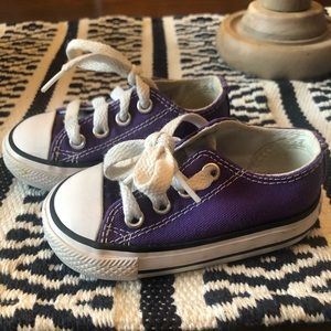 Baby girl converse size 4